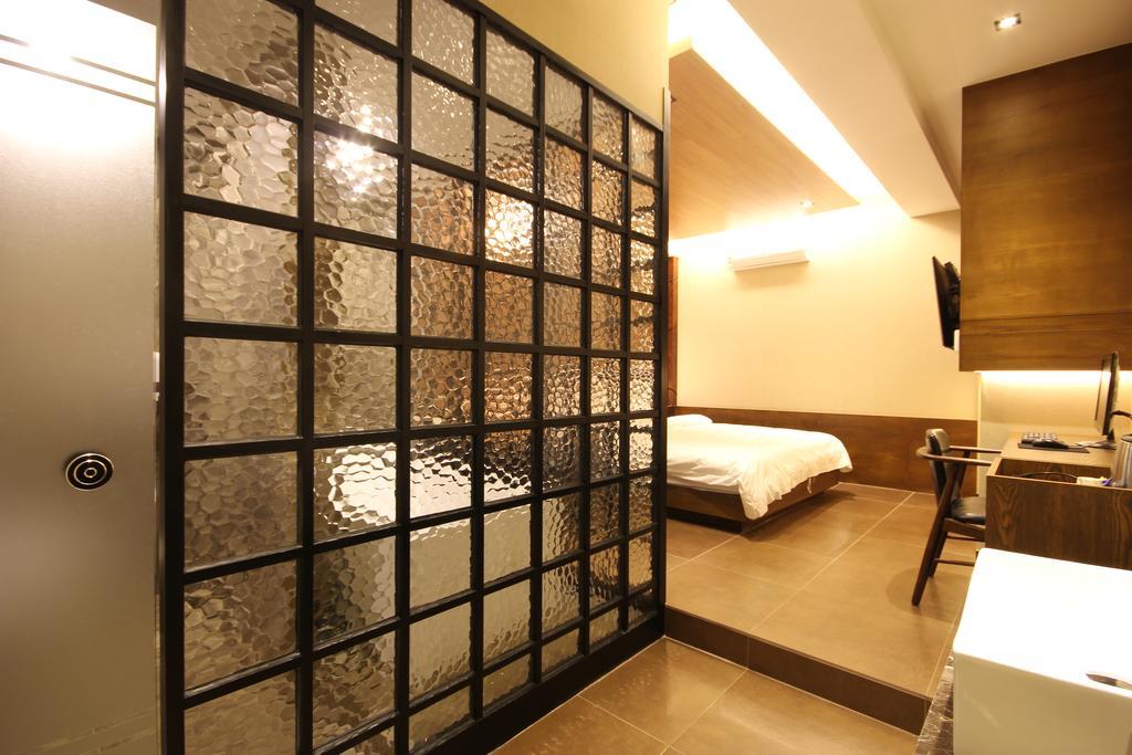 Hotel 38.5 Jinhae Чханвон Екстер'єр фото