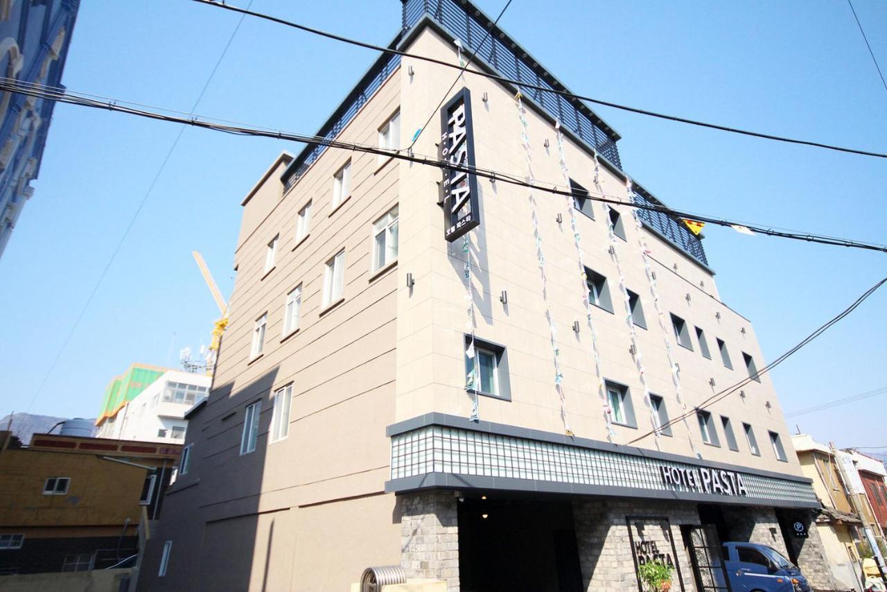 Hotel 38.5 Jinhae Чханвон Екстер'єр фото